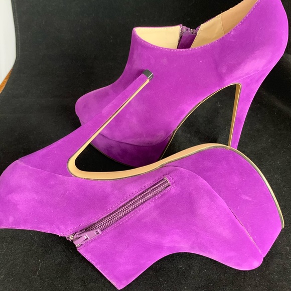 loslandifan Shoes - NEW purple faux suede platform spiked heel booties